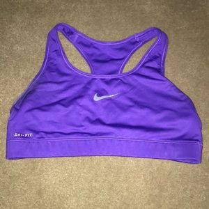 Nike dryfit sports bra